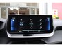Peugeot 2008 1.2 100PK ALLURE PACK | NAVIGATIE 10" TOUCHSCREEN| ACHTERUITRIJ CAMERA | 3-D INSTRUMENTENPANEEL | APPLE CARPLAY/ANDROID AUTO | LICHTMETALEN VELGEN 17" | DAB+ RADIO | CRUISE CONTROL | GETINTE RUITEN |
