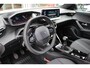 Peugeot 2008 1.2 100PK ALLURE PACK | NAVIGATIE 10" TOUCHSCREEN| ACHTERUITRIJ CAMERA | 3-D INSTRUMENTENPANEEL | APPLE CARPLAY/ANDROID AUTO | LICHTMETALEN VELGEN 17" | DAB+ RADIO | CRUISE CONTROL | GETINTE RUITEN |