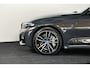BMW 3-Serie Touring 330e xDrive M-Sport / Panorama / ACC / Cam / Carbon / CarPlay