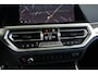 BMW 3-Serie Touring 330e xDrive M-Sport / Panorama / ACC / Cam / Carbon / CarPlay