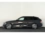 BMW 3-Serie Touring 330e xDrive M-Sport / Panorama / ACC / Cam / Carbon / CarPlay