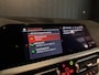 BMW 3-Serie 320i High Exe | M-sport | Camera | CarPlay