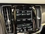 Volvo V90 2.0 T6 340pk AWD Recharge | Panoramadak | 360 camera | Adaptieve cruise | Trekhaak wegklapbaar | Apple CarPlay | Lederen bekleding | Elektrische achterklep | Virtueel cockpit | Dodehoekdetectie | Stoel&stuurverwarming | Harman&kardon audio | Full-LED | DAB | Head up display | Keyless | Volledig dealeronderhouden