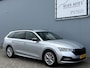 Skoda Octavia Combi 1.0 e-TSI Sport Business Automaat Carplay.