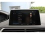 Peugeot 5008 7P 1.2 PureTech Blue Lease Premium | Incl. 12 maanden Garantie Panorama dak | Stoelverwarming | Elektrisch verstelbare stoel met memory | 360* Camera | Apple CarPlay/Android Auto | Keyless entry/start | Adaptieve cruise controle | Elektrische kofferbakklep | Navigatie | Climate controle | LED Koplampen | Half lederen bekleding | Parkeersensoren | Origineel NL Auto | NAP