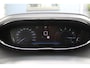 Peugeot 5008 7P 1.2 PureTech Blue Lease Premium | Incl. 12 maanden Garantie Panorama dak | Stoelverwarming | Elektrisch verstelbare stoel met memory | 360* Camera | Apple CarPlay/Android Auto | Keyless entry/start | Adaptieve cruise controle | Elektrische kofferbakklep | Navigatie | Climate controle | LED Koplampen | Half lederen bekleding | Parkeersensoren | Origineel NL Auto | NAP