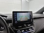 Toyota Corolla Touring Sports 1.8 Hybrid First Edition bi-tone | Parkeersensoren voor+achter met assistent | Achteruitrijcamera | Apple CarPlay/Android auto | Navigatie | DAB | Cruise control adaptive | Climate control |