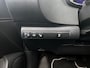 Toyota Corolla Touring Sports 1.8 Hybrid First Edition bi-tone | Parkeersensoren voor+achter met assistent | Achteruitrijcamera | Apple CarPlay/Android auto | Navigatie | DAB | Cruise control adaptive | Climate control |