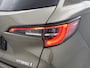 Toyota Corolla Touring Sports 1.8 Hybrid First Edition bi-tone | Parkeersensoren voor+achter met assistent | Achteruitrijcamera | Apple CarPlay/Android auto | Navigatie | DAB | Cruise control adaptive | Climate control |
