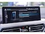 BMW X3 xDrive30e Business Edition Plus 2e eigenaar NAP service-historie 360-Camera M-sportpakket 21"-lmv led-verlichting private-glas electrische-trekhaak PDC v+a electrische achterklep digi-cockpit apple-carplay stoel/stuur verwarming electrische stoelverstelling met link memory DAB 3-zone clima