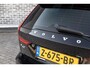 Volvo V60 2.0 T8 Twin Engine AWD Inscription | Plug-in Hybrid (PHEV) | Achteruitrijcamera | Parkeersensoren | Cruise Control Adaptief | BLIS | Elektrische Achterklep | Elektrisch Verstelbare Stoel | Navigatie |