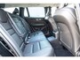 Volvo V60 2.0 T8 Twin Engine AWD Inscription | Plug-in Hybrid (PHEV) | Achteruitrijcamera | Parkeersensoren | Cruise Control Adaptief | BLIS | Elektrische Achterklep | Elektrisch Verstelbare Stoel | Navigatie |