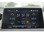 Peugeot 5008 1.2 PureTech Allure | Automaat | Panoramadak | Trekhaak | Climate Control | Cruise Control | 360* Camera | Dodehoeksensoren | Elektrisch Bedienbare Kofferklep | Apple Carplay/Android Auto |