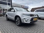 Suzuki Vitara 1.4 Boosterjet 129pk Smart Hybrid Style | Trekhaak | All season banden |