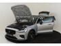 Volvo V60 T6 PLUG-IN HYBRID AWD ULTRA DARK *VOL!* -PANO.DAK|BOWERS&WILKNS|360°CAM|19"|HEAD-UP DISP.|SPORTSTOELEN|BLACK.BADGE