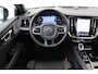 Volvo V60 T6 PLUG-IN HYBRID AWD ULTRA DARK *VOL!* -PANO.DAK|BOWERS&WILKNS|360°CAM|19"|HEAD-UP DISP.|SPORTSTOELEN|BLACK.BADGE