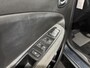 Renault Zoe R135 Intens Business 52 kWh | 1e eigenaar | Armsteun | Camera | Cruise Control | Lichtmetalen Velgen | Apple CarPlay/Android Auto | Digital Cockpit | Licht & Regen Sensor | Climate Control |
