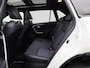 Toyota RAV4 2.5 Hybrid AWD Bi-Tone | Trekhaak | Panorama dak | LMV | Automaat | Half Leder | Parkeer sensoren | Elec. achterklep | Navigatie | Camera | Climate control | Stoel verwarming | Cruise control |