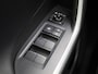 Toyota RAV4 2.5 Hybrid AWD Bi-Tone | Trekhaak | Panorama dak | LMV | Automaat | Half Leder | Parkeer sensoren | Elec. achterklep | Navigatie | Camera | Climate control | Stoel verwarming | Cruise control |