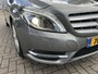 Mercedes-Benz B-klasse 180 Ambition LEER PDC NAVI STOELVW CRUISE.