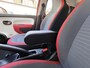 Renault Twingo SCe 70 Collection | Airco | Cruise control | Rouge flamme metallic | Lederen stuurwiel | Radio met bleutooth | Dealeronderhouden |