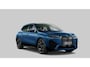 BMW iX xDrive50 Executive 112 kWh Sportpakket - Luchtvering - Trekhaak - Panoramadak - Stoelventilatie - Driving Assistant Professional - Soft close - Warmte Comfortpakket voor/achter - BMW Laserlight -