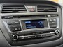 Hyundai i20 1.2 HP i-Motion Comfort Trekhaak | Climate control | Rijstrooksensor | Cruise control | Lichtmetalen velgen | Elektrische ramen voor en achter | Elektrisch inklapbare spiegels | Parkeersensoren achter