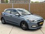 Hyundai i20 1.2 HP i-Motion Comfort Trekhaak | Climate control | Rijstrooksensor | Cruise control | Lichtmetalen velgen | Elektrische ramen voor en achter | Elektrisch inklapbare spiegels | Parkeersensoren achter