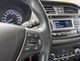 Hyundai i20 1.2 HP i-Motion Comfort Trekhaak | Climate control | Rijstrooksensor | Cruise control | Lichtmetalen velgen | Elektrische ramen voor en achter | Elektrisch inklapbare spiegels | Parkeersensoren achter