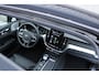 Volvo XC60 2.0 T8 Plug-in hybrid AWD Ultra Executive Ed. | Bowers & Wilkins | Head-up Display | Luchtvering | Gelaagde Zijruiten | Panoramisch Schuif-/Kanteldak | Visual Park Assist incl. 360° Camera | Nappa Lederen Bekleding | Stoelventilatie Voorin | Stuurverwarming | Stoelverwarming Voor en Achter | Massagefunctie Voorin | 21-Inch Lichtmetalen Velgen | Adaptieve Cruise Control | Pilot Assist | BLIS | Elektrische Achterklep | Elektrisch Verstelbare Voorstoelen Met Memory | Getint Glas | Charcoal Hemelbekleding |