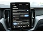 Volvo XC60 2.0 T8 Plug-in hybrid AWD Ultra Executive Ed. | Bowers & Wilkins | Head-up Display | Luchtvering | Gelaagde Zijruiten | Panoramisch Schuif-/Kanteldak | Visual Park Assist incl. 360° Camera | Nappa Lederen Bekleding | Stoelventilatie Voorin | Stuurverwarming | Stoelverwarming Voor en Achter | Massagefunctie Voorin | 21-Inch Lichtmetalen Velgen | Adaptieve Cruise Control | Pilot Assist | BLIS | Elektrische Achterklep | Elektrisch Verstelbare Voorstoelen Met Memory | Getint Glas | Charcoal Hemelbekleding |