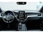 Volvo XC60 2.0 T8 Plug-in hybrid AWD Ultra Executive Ed. | Bowers & Wilkins | Head-up Display | Luchtvering | Gelaagde Zijruiten | Panoramisch Schuif-/Kanteldak | Visual Park Assist incl. 360° Camera | Nappa Lederen Bekleding | Stoelventilatie Voorin | Stuurverwarming | Stoelverwarming Voor en Achter | Massagefunctie Voorin | 21-Inch Lichtmetalen Velgen | Adaptieve Cruise Control | Pilot Assist | BLIS | Elektrische Achterklep | Elektrisch Verstelbare Voorstoelen Met Memory | Getint Glas | Charcoal Hemelbekleding |