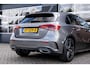 Mercedes-Benz A-klasse 180 A180 AMG Line | Widescreen Display | Camera | Night Package | Stoelverwarming | 18' Inch |
