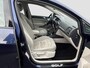 Volkswagen Golf 1.4 TSi 140 pk ACT Highline | NAV. | ALCANTARA | TREKHAAK AFN. | XENON | NL-AUTO |