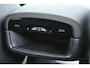 Volvo EX30 P5 Long Range Plus Europa 69 kWh | Dak Hoogglans Zwart | Elektrische Achterklep | Getint Glas | Adaptieve Cruise Control | Pilot Assist | Harman/Kardon | Elektrisch Verstelbare Voorstoelen | Stuurverwarming | Stoelverwarming | Keyless | BLIS | Parkeersensoren Voor en Achter | Achteruitrijcamera | Google |