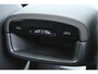 Volvo EX30 P5 Long Range Plus Europa 69 kWh | SOH-waarde 100% |Dak Hoogglans Zwart | Elektrische Achterklep | Getint Glas | Adaptieve Cruise Control | Pilot Assist | Harman/Kardon | Elektrisch Verstelbare Voorstoelen | Stuurverwarming | Stoelverwarming | Keyless | BLIS | Parkeersensoren Voor en Achter | Achteruitrijcamera | Google |