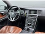 Volvo V60 1.6 T3 Summum LEER - STOELVERWARMING - MEMORY - NAVIGATIE