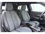 Peugeot 2008 1.2T 100pk Allure | Apple Carplay - Android Auto | Climate Control | Lichtmetalen Velgen | Parkeersensoren Achter | DAB | LED Verlichting