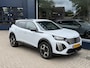 Peugeot 2008 1.2 Hybrid 145 Allure | Bouwjaar 2026 | Tot 8 jaar Garantie | Navigatie | Keyless entry | Adaptieve Cruise Control | 360 Graden Camera | Draadloos Telefoonlader | Parkeersensoren V+A | Hoge Zitpositie | Dode Hoek Detectie |Hybride Elektrisch rijden met Automaat | Climate Control | LED Verlichting | 17" Lichtmetalen Velgen |
