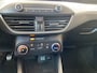 Ford Focus Wagon 1.0 EcoBoost Trend Edition Business,Navigatie,Achteruitrijcamera,Spraakbediening,Elektrische-Trekhaak,Airco&Cruiscontrol,V&A Sensoren,DAB,Telefoonlader,16 Inch Lmv