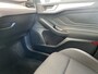 Ford Focus Wagon 1.0 EcoBoost Trend Edition Business,Navigatie,Achteruitrijcamera,Spraakbediening,Elektrische-Trekhaak,Airco&Cruiscontrol,V&A Sensoren,DAB,Telefoonlader,16 Inch Lmv