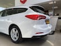 Ford Focus Wagon 1.0 EcoBoost Trend Edition Business,Navigatie,Achteruitrijcamera,Spraakbediening,Elektrische-Trekhaak,Airco&Cruiscontrol,V&A Sensoren,DAB,Telefoonlader,16 Inch Lmv