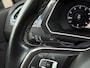 Volkswagen Tiguan 2.0 TSI 4Motion Highline Business R | Trekhaak | Panoramadak | Dealer onderhouden | Adaptieve cruise | Full LED |