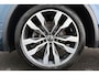 Volkswagen Tiguan 1.4 TSI eHybrid R-Line Business+ Pano Trekhaak 20" Stuur-Stoelverwarming 360-Camera