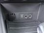 Renault Captur TCe 140 EDC GPF Intens | AUTOMAAT | Groot Navi | Parkeercamera | 18" velgen |