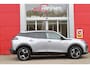 Peugeot 2008 1.2 100PK ALLURE | TREKHAAK | CAMERA VOOR + ACHTER | NAVIGATIE | DRAADLOZE APPLE CARPLAY/ANDROID AUTO | LED KOPLAMPEN | ALL SEASON BANDEN | ADAPTIVE CRUISE CONTROL | DODEHOEK BEWAKING |