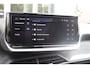 Peugeot 2008 1.2 100PK ALLURE | TREKHAAK | CAMERA VOOR + ACHTER | NAVIGATIE | DRAADLOZE APPLE CARPLAY/ANDROID AUTO | LED KOPLAMPEN | ALL SEASON BANDEN | ADAPTIVE CRUISE CONTROL | DODEHOEK DETECTIE | CLIMATE CONTROL | DAB+ RADIO |