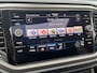 Volkswagen T-Roc 1.0 TSi Style Business | NAV. | PANORAMA | CAMERA | 18" |