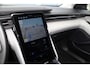 Ford Explorer Extended Range AWD 79 kWh-250kW. Vierwielaandrijving ! Fabrieksgarantie t/m 24-10-2029 ! Slechts 9.600km ! Autm. airco, HUD, stoel-en stuurwiel verw., elektr. achterklep, side- en lane assist, navigatie, telefoonvoorb. etc.