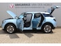 Ford Explorer Extended Range AWD 79 kWh-250kW. Vierwielaandrijving ! Fabrieksgarantie t/m 24-10-2029 ! Slechts 9.600km ! Autm. airco, HUD, stoel-en stuurwiel verw., elektr. achterklep, side- en lane assist, navigatie, telefoonvoorb. etc.